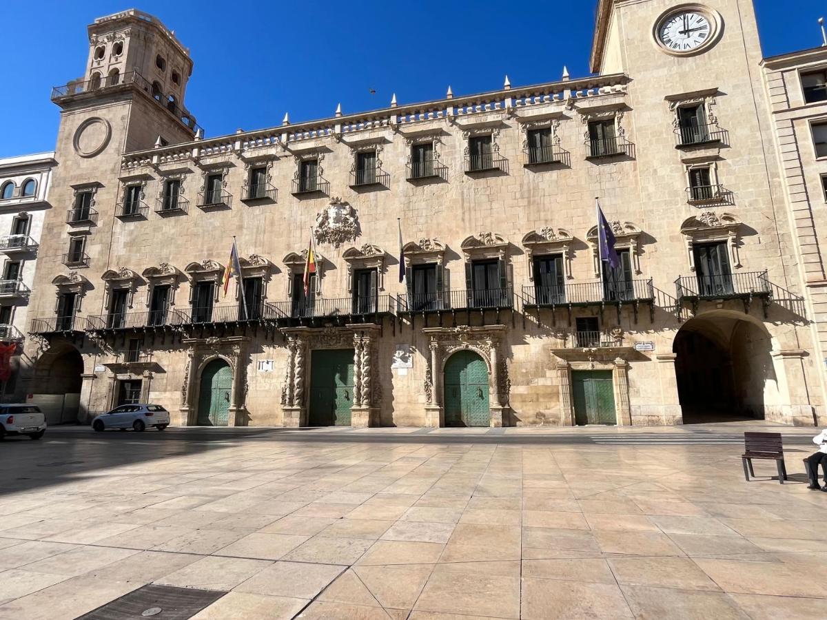 Alicante Beach Apartment エクステリア 写真
